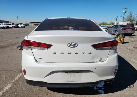 2018 Hyundai Sonata Se z USA, uszkodzony, nr VIN 5NPE24AF0JH669223